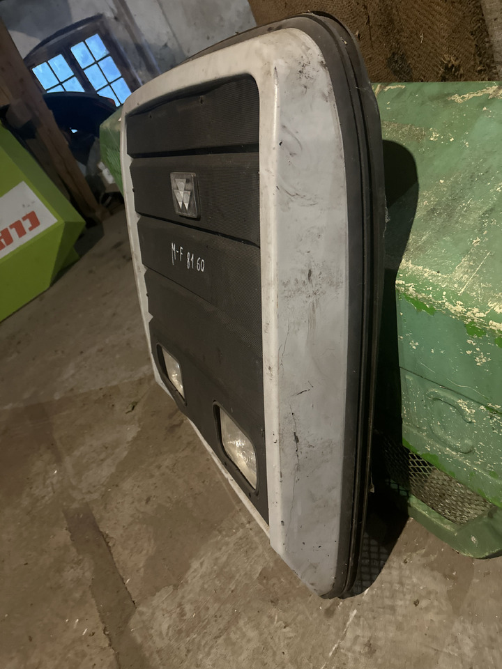 Massey Ferguson 8110 - 8180 grill maska przednia - Parrilla para Maquinaria agrícola: foto 2 Massey Ferguson 8110 - 8180 grill maska przednia - Parrilla para Maquinaria agrícola: foto 2