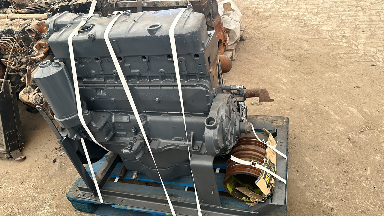 Mercedes OM352 claas Dominator silnik słupek części Głowica - Motor para Maquinaria agrícola: foto 4 Mercedes OM352 claas Dominator silnik słupek części Głowica - Motor para Maquinaria agrícola: foto 4