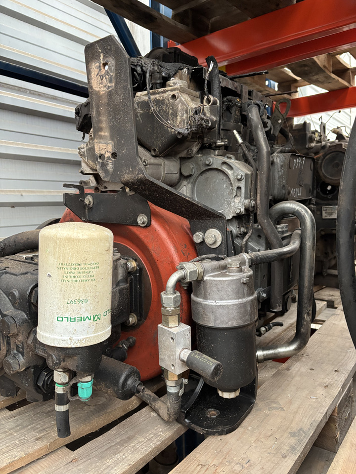 Merlo P 34.7 Silnik Blok Pompa Kolektor Wał Miska CZĘŚCI - Motor y piezas para Maquinaria de construcción: foto 1 Merlo P 34.7 Silnik Blok Pompa Kolektor Wał Miska CZĘŚCI - Motor y piezas para Maquinaria de construcción: foto 1