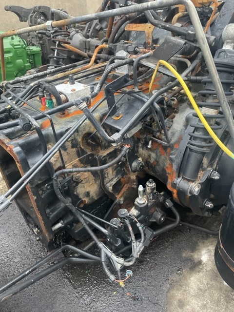 New holland T6030 - T6090 , New holland T7.140-T7.210 most napędowy Tylni , Atak mechanizm róźnicowy - Eje y piezas para Maquinaria agrícola: foto 4 New holland T6030 - T6090 , New holland T7.140-T7.210 most napędowy Tylni , Atak mechanizm róźnicowy - Eje y piezas para Maquinaria agrícola: foto 4