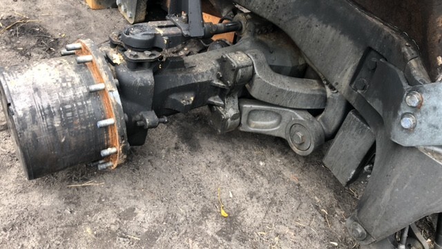 Oś 4293140M94 | Oś 770 /618 Massey Ferguson 8650 - 8690 ~ Zwolnica Zwrotnica - Eje y piezas para Maquinaria agrícola: foto 3 Oś 4293140M94 | Oś 770 /618 Massey Ferguson 8650 - 8690 ~ Zwolnica Zwrotnica - Eje y piezas para Maquinaria agrícola: foto 3