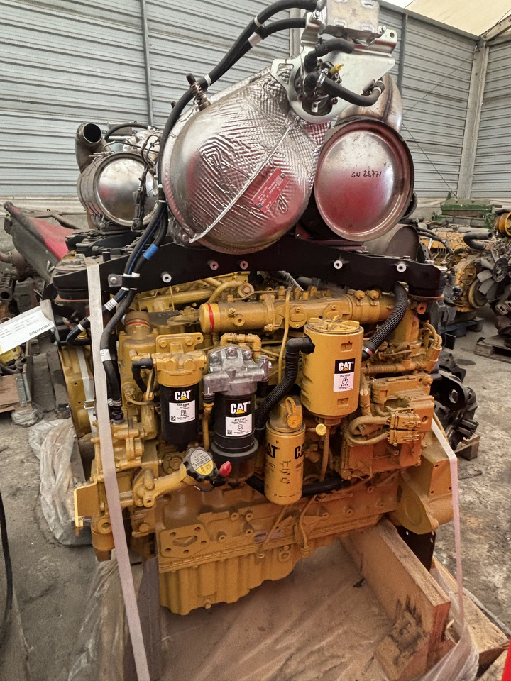 CAT Caterpillar Silnik C7.1 7.01 594-7561 5947561 6712/2200 151.0kW NOWY - Piezas de recambio para Maquinaria agrícola: foto 5 CAT Caterpillar Silnik C7.1 7.01 594-7561 5947561 6712/2200 151.0kW NOWY - Piezas de recambio para Maquinaria agrícola: foto 5