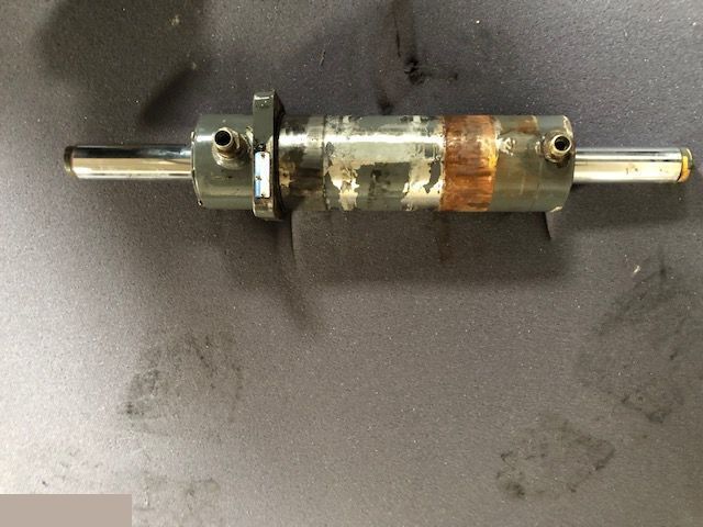 Siłownik Skrętu Claas Ranger - Cilindro hidráulico para Manipulador telescópico: foto 3 Siłownik Skrętu Claas Ranger - Cilindro hidráulico para Manipulador telescópico: foto 3