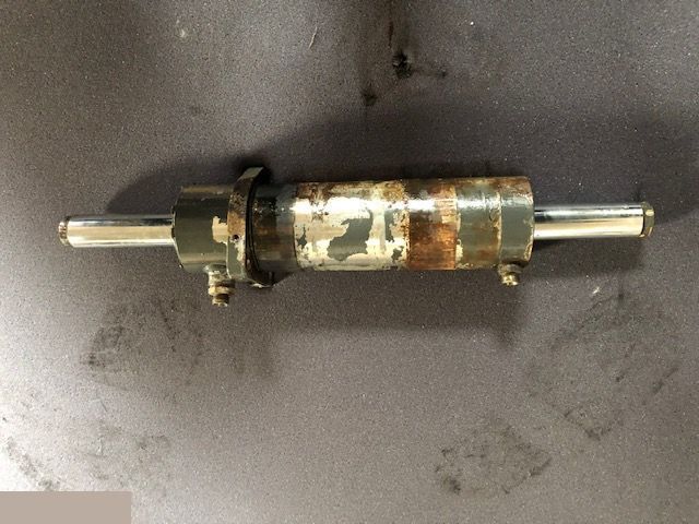Siłownik Skrętu Claas Ranger - Cilindro hidráulico para Manipulador telescópico: foto 2 Siłownik Skrętu Claas Ranger - Cilindro hidráulico para Manipulador telescópico: foto 2