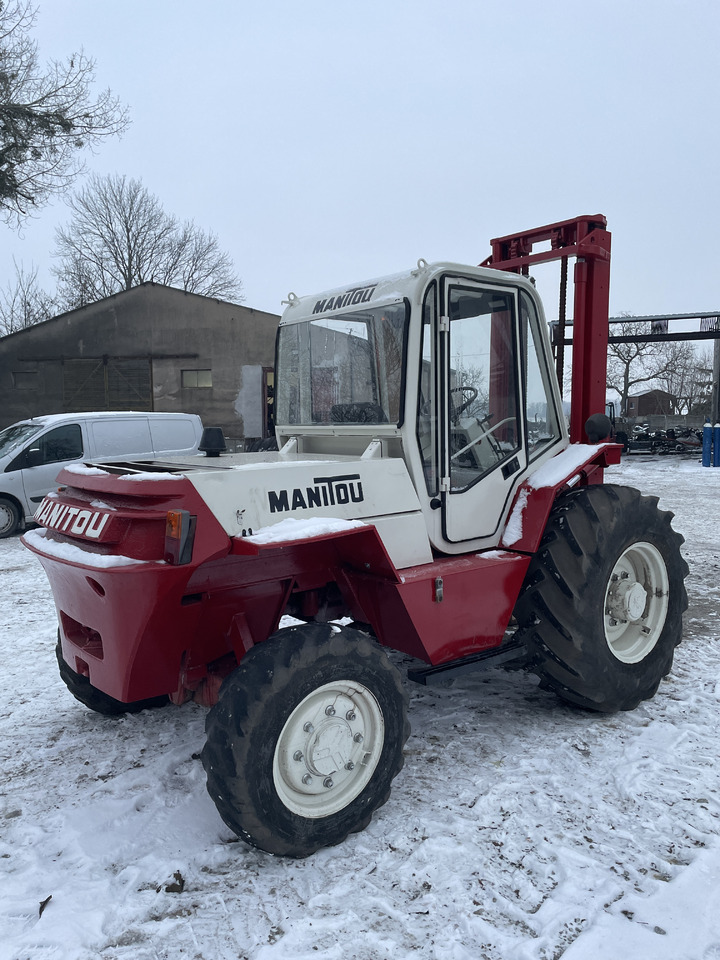 Wózek widłowy Manitou 4x4 54.000zł brutto - Carretilla todo terreno: foto 5 Wózek widłowy Manitou 4x4 54.000zł brutto - Carretilla todo terreno: foto 5