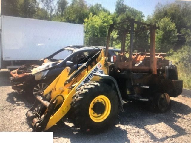 Yanmar V80 - Siłownik - Cilindro hidráulico para Cargadora de ruedas: foto 1 Yanmar V80 - Siłownik - Cilindro hidráulico para Cargadora de ruedas: foto 1