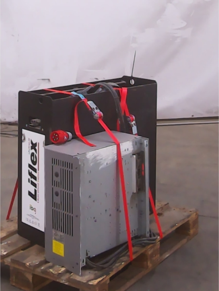 Battery 24V 240Ah - Acumulador para Equipo de manutención: foto 3 Battery 24V 240Ah - Acumulador para Equipo de manutención: foto 3