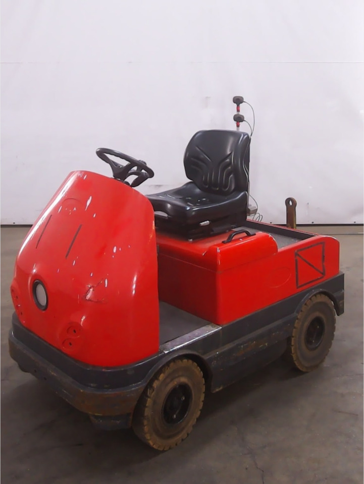 Bradshaw T800 - Remolcadora: foto 1 Bradshaw T800 - Remolcadora: foto 1