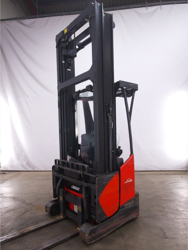Linde R14X-03 - Retráctil: foto 1 Linde R14X-03 - Retráctil: foto 1