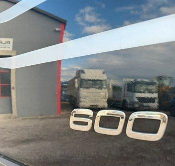 Volvo FH16-600. Euro 5 - Camión caja abierta: foto 3 Volvo FH16-600. Euro 5 - Camión caja abierta: foto 3