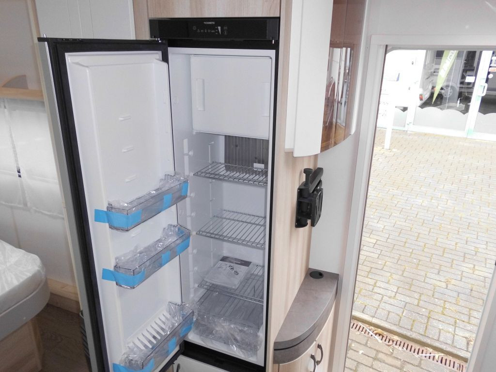Caravana nuevo Hobby De Luxe 460 SFf 2025 AUTARK FBH 1500kg. +++ Hobby De Luxe 460 SFf mit Extras, Lagerabverkauf: foto 12