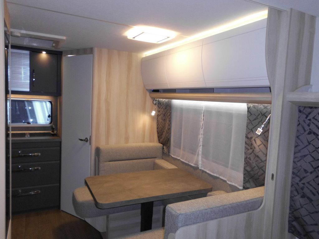 Caravana nuevo Hobby De Luxe 460 SFf 2025 AUTARK FBH 1500kg. +++ Hobby De Luxe 460 SFf mit Extras, Lagerabverkauf: foto 19