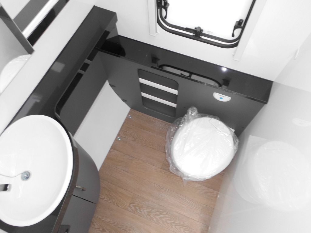 Caravana Hobby Excellent 460 SL %Lagerabverkauf% EXTRAS: foto 15 Caravana Hobby Excellent 460 SL %Lagerabverkauf% EXTRAS: foto 15