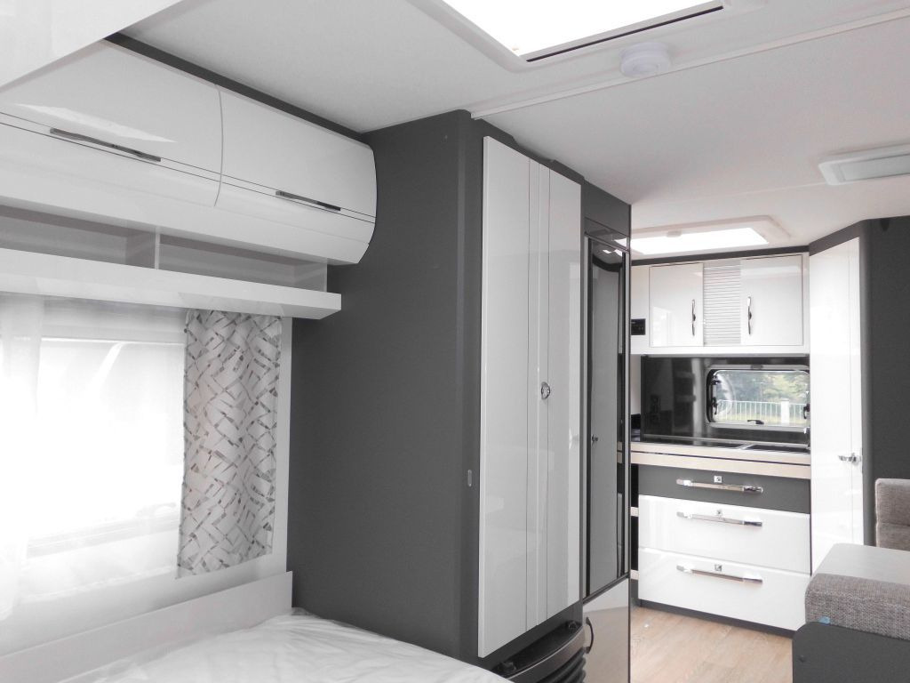 Caravana Hobby Excellent 460 SL %Lagerabverkauf% EXTRAS: foto 12 Caravana Hobby Excellent 460 SL %Lagerabverkauf% EXTRAS: foto 12