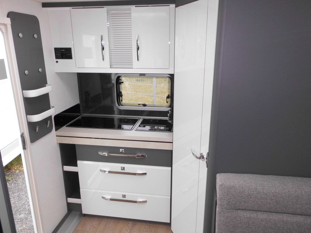 Caravana Hobby Excellent 460 SL %Lagerabverkauf% EXTRAS: foto 8 Caravana Hobby Excellent 460 SL %Lagerabverkauf% EXTRAS: foto 8