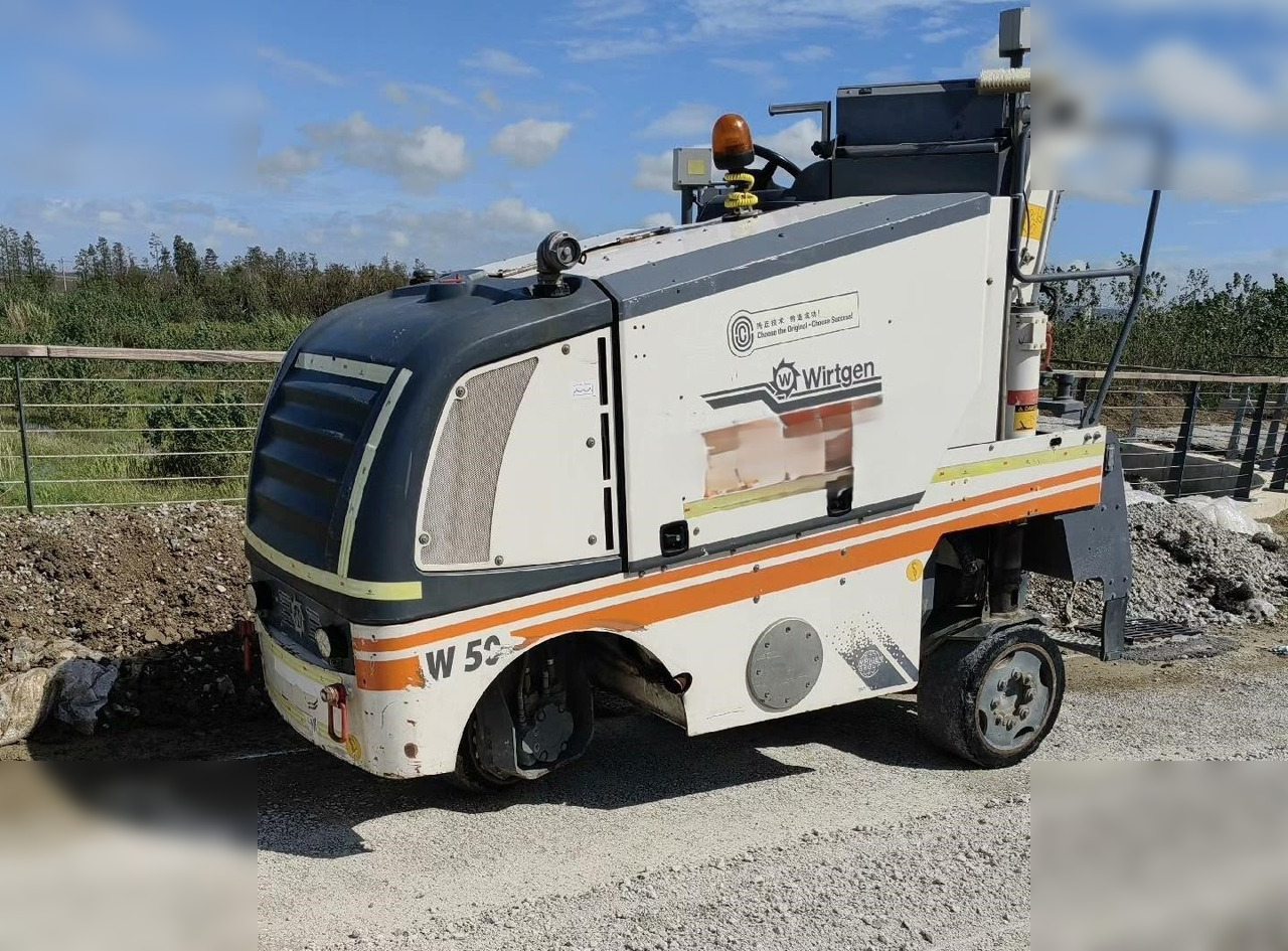 2009 WIRTGEN W50 - Fresadora en frío: foto 1 2009 WIRTGEN W50 - Fresadora en frío: foto 1