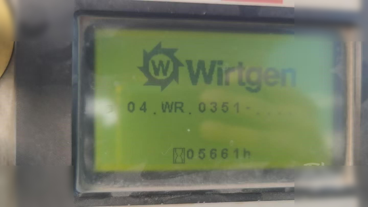2016 WIRTGEN WR2500S - Estabilizador de suelos: foto 2 2016 WIRTGEN WR2500S - Estabilizador de suelos: foto 2