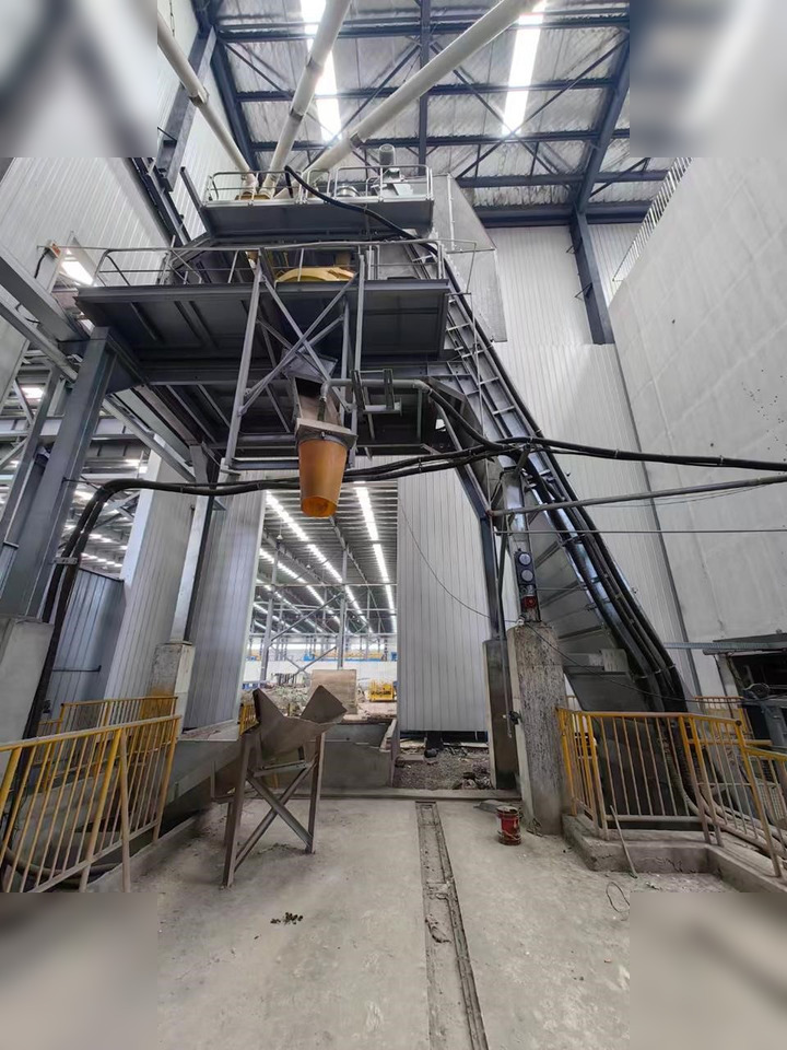 2019 LIEBHERR BETOMIX 2.25 - Planta de hormigón: foto 2 2019 LIEBHERR BETOMIX 2.25 - Planta de hormigón: foto 2