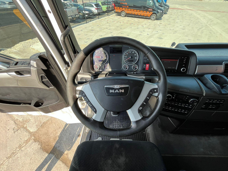 Leasing de MAN TGX 28.480 6x2 XXL CAB / INTARDER / DOUBLE BOGIE MAN TGX 28.480 6x2 XXL CAB / INTARDER / DOUBLE BOGIE: foto 16