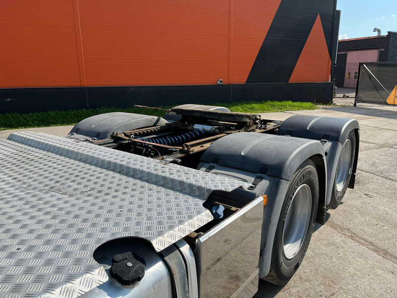 Leasing de MAN TGX 28.480 6x2 XXL CAB / INTARDER / DOUBLE BOGIE MAN TGX 28.480 6x2 XXL CAB / INTARDER / DOUBLE BOGIE: foto 13