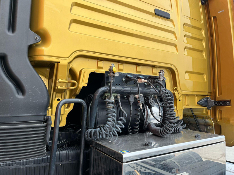 Leasing de MAN TGX 28.510 6x2 TWIN BED GX CAB / INTARDER / DOUBLE BOGIE MAN TGX 28.510 6x2 TWIN BED GX CAB / INTARDER / DOUBLE BOGIE: foto 13