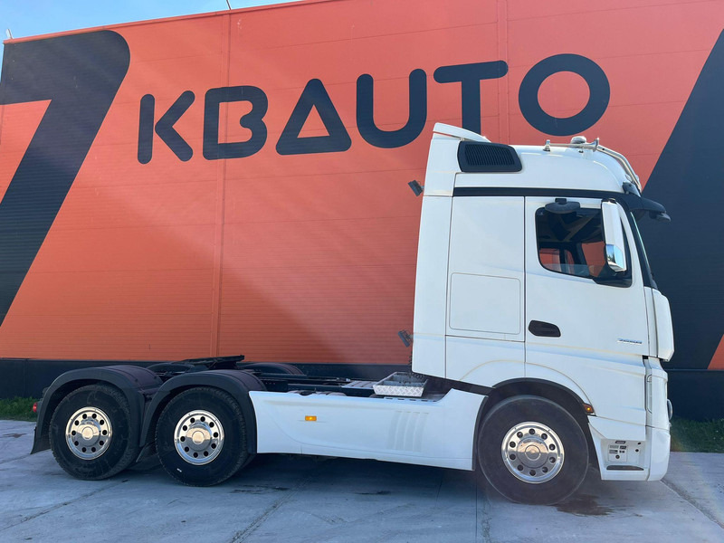Mercedes-Benz Actros 2858 6x4 BIG SPACE / RETARDER / PTO / ADR - Cabeza tractora: foto 5 Mercedes-Benz Actros 2858 6x4 BIG SPACE / RETARDER / PTO / ADR - Cabeza tractora: foto 5