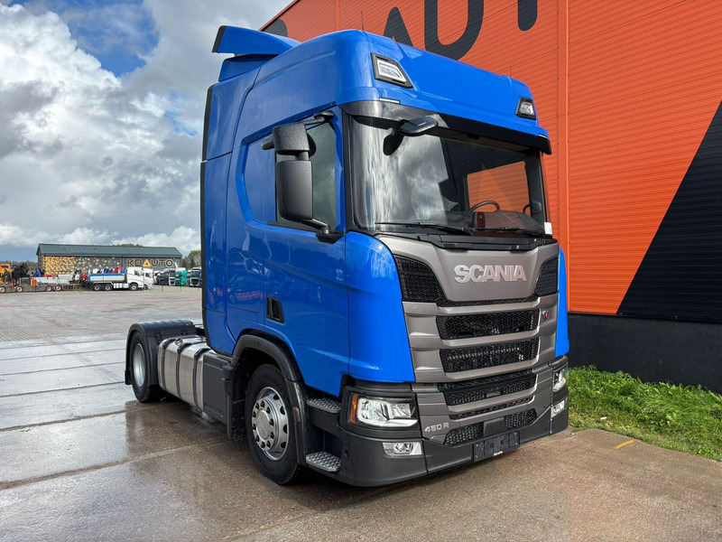 Scania R 460 4x2 NEW ! / RETARDER - Cabeza tractora: foto 4 Scania R 460 4x2 NEW ! / RETARDER - Cabeza tractora: foto 4