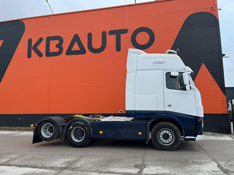 Volvo FH 16 700 6x2 GLOBE XXL ! / ADR / HYDRAULICS / RETARDER - Cabeza tractora: foto 5 Volvo FH 16 700 6x2 GLOBE XXL ! / ADR / HYDRAULICS / RETARDER - Cabeza tractora: foto 5