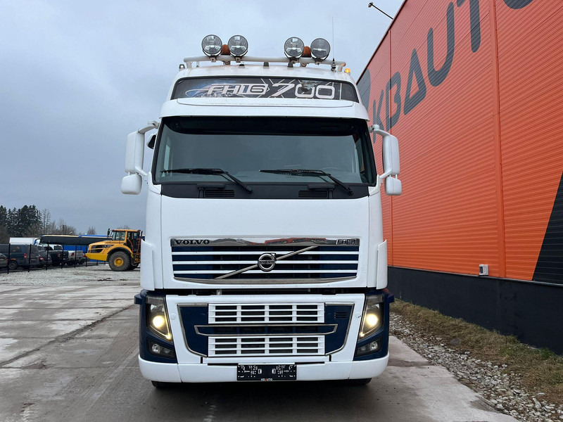 Volvo FH 16 700 6x2 GLOBE XXL ! / ADR / HYDRAULICS / RETARDER - Cabeza tractora: foto 3 Volvo FH 16 700 6x2 GLOBE XXL ! / ADR / HYDRAULICS / RETARDER - Cabeza tractora: foto 3
