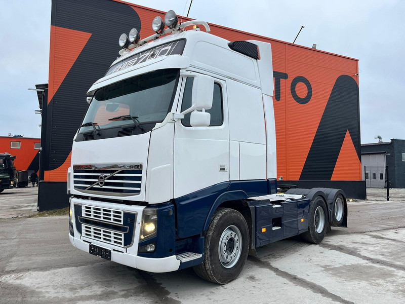 Volvo FH 16 700 6x2 GLOBE XXL ! / ADR / HYDRAULICS / RETARDER - Cabeza tractora: foto 2 Volvo FH 16 700 6x2 GLOBE XXL ! / ADR / HYDRAULICS / RETARDER - Cabeza tractora: foto 2