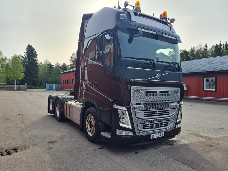 Volvo FH 540 6x4 GCW 100 ton / GLOBE XL / HYDRAULICS / TANDEM AXLE LIFT / HUB REDUCTION - Cabeza tractora: foto 3 Volvo FH 540 6x4 GCW 100 ton / GLOBE XL / HYDRAULICS / TANDEM AXLE LIFT / HUB REDUCTION - Cabeza tractora: foto 3