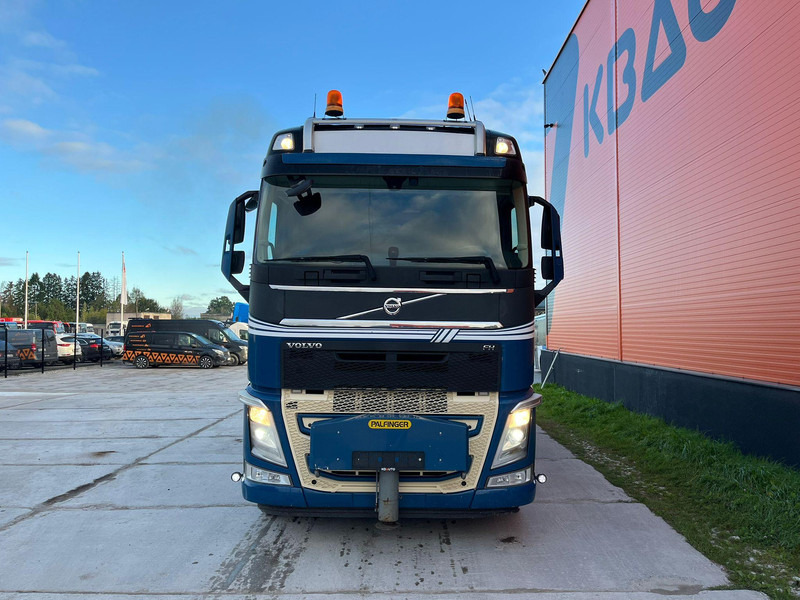 Volvo FH 540 8x4 PK110002 + JIB + WINCH / COMBI / PLATFORM L=3662 mm - Cabeza tractora: foto 3 Volvo FH 540 8x4 PK110002 + JIB + WINCH / COMBI / PLATFORM L=3662 mm - Cabeza tractora: foto 3