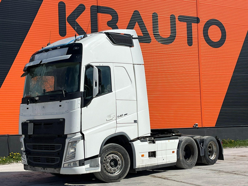 Cabeza tractora Volvo FH 540 DAMAGED ! / GLOBE XL / HYDRAULICS / DOUBLE BOGIE: foto 1