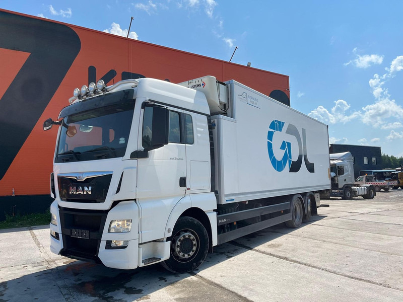 MAN TGX 26.480 6x2*4 HULTSTEINS / BOX L=8553 mm - Camión frigorífico: foto 2 MAN TGX 26.480 6x2*4 HULTSTEINS / BOX L=8553 mm - Camión frigorífico: foto 2