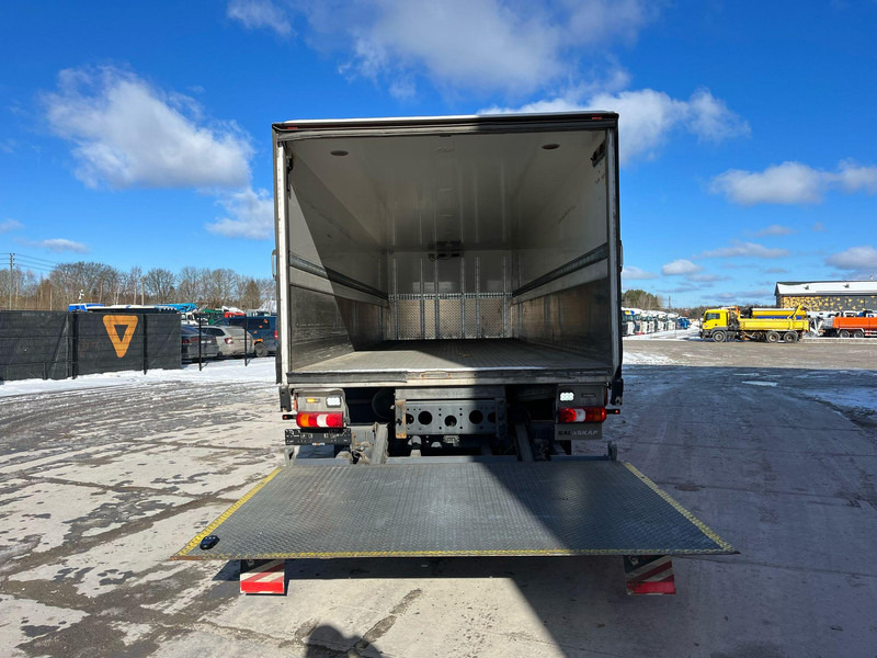 Leasing de Mercedes-Benz Actros 2735 6x2*4 BOX L=8476 mm Mercedes-Benz Actros 2735 6x2*4 BOX L=8476 mm: foto 11