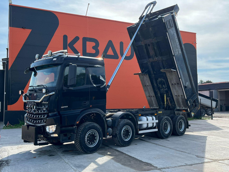 Mercedes-Benz Arocs 3253 8x4 2019 - Camión volquete: foto 2 Mercedes-Benz Arocs 3253 8x4 2019 - Camión volquete: foto 2