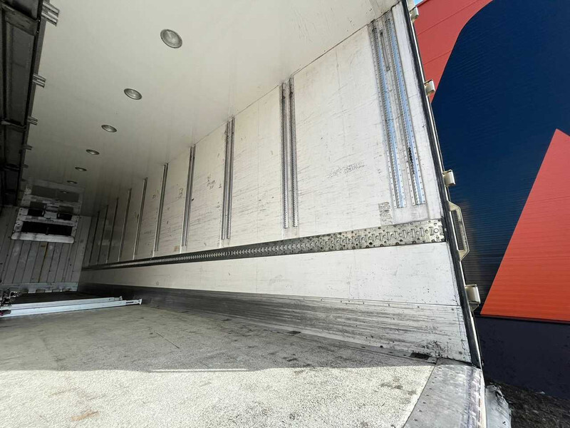 Remolque frigorífico PARATOR CV 18-18 VECTOR 1850 / BOX L=12332 mm: foto 11 Remolque frigorífico PARATOR CV 18-18 VECTOR 1850 / BOX L=12332 mm: foto 11