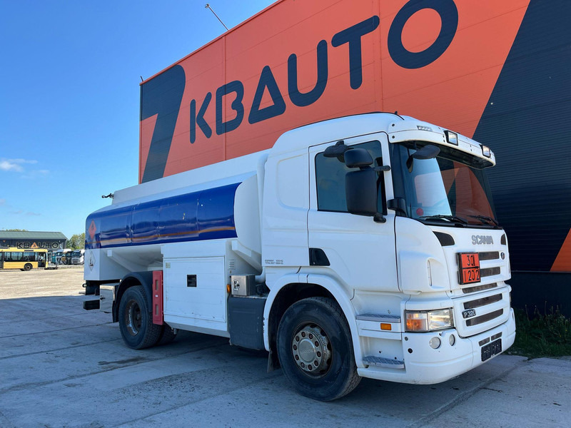 Scania P 320 4x2 TANK 11000 l / 2000 + 3000 + 3000 + 3000 l - Camión cisterna: foto 3 Scania P 320 4x2 TANK 11000 l / 2000 + 3000 + 3000 + 3000 l - Camión cisterna: foto 3