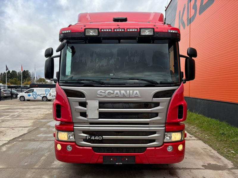 Scania P 440 6x2 FOR SALE AS CHASSIS / RETARDER / CHASSIS L=7741 mm - Camión chasis: foto 3 Scania P 440 6x2 FOR SALE AS CHASSIS / RETARDER / CHASSIS L=7741 mm - Camión chasis: foto 3