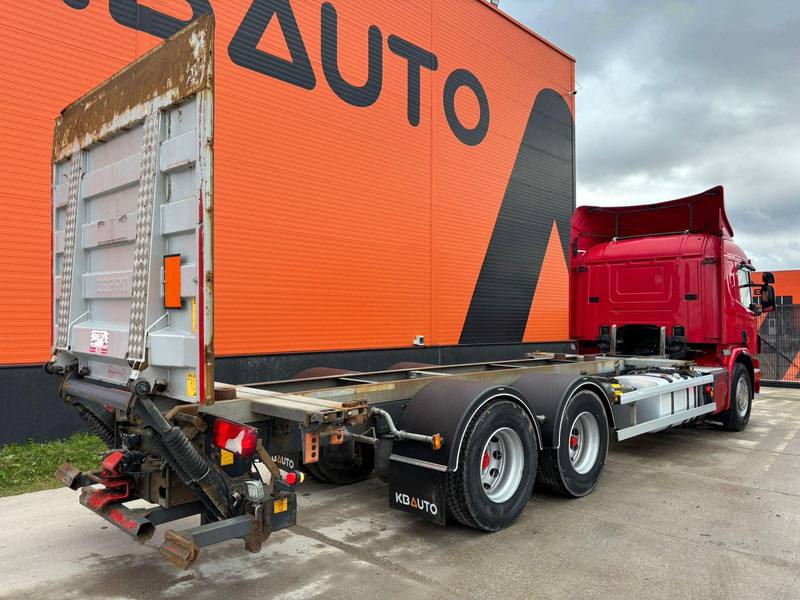 Leasing de Scania P 440 6x2 RETARDER / CHASSIS L=7741 mm Scania P 440 6x2 RETARDER / CHASSIS L=7741 mm: foto 6