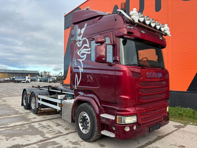Scania R 490 6x2*4 UNDERBODY SCRAPER / RETARDER / PALIFT L=5400 mm - Camión multibasculante: foto 4 Scania R 490 6x2*4 UNDERBODY SCRAPER / RETARDER / PALIFT L=5400 mm - Camión multibasculante: foto 4
