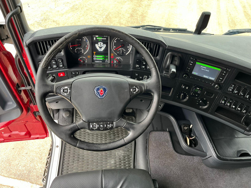 Leasing de Scania R 730 6x4 FOR SALE AS CHASSIS / RETARDER / BIG AXLES Scania R 730 6x4 FOR SALE AS CHASSIS / RETARDER / BIG AXLES: foto 12