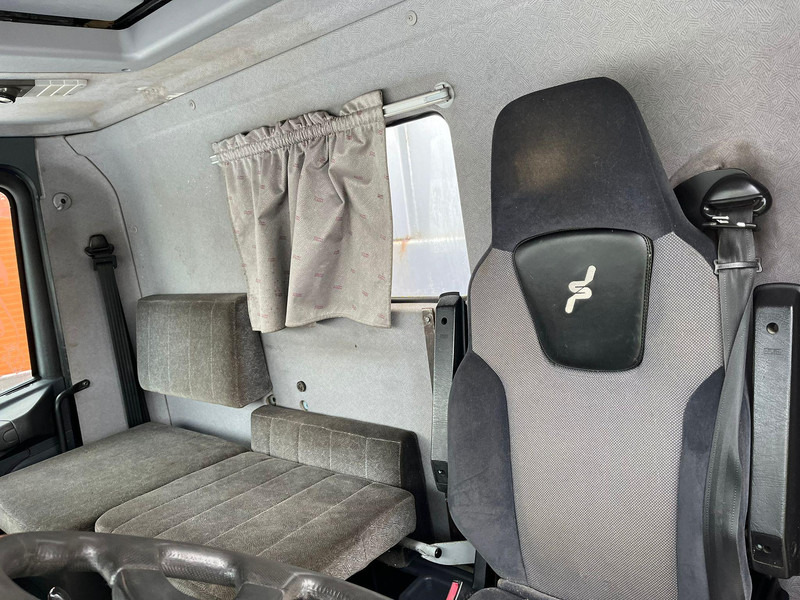 Camión volquete Scania T 144 460 6x2 V8 TORPEDO / FULL STEEL / DRUM BRAKES / BIG AXLE / BOX L=4701 mm: foto 19 Camión volquete Scania T 144 460 6x2 V8 TORPEDO / FULL STEEL / DRUM BRAKES / BIG AXLE / BOX L=4701 mm: foto 19