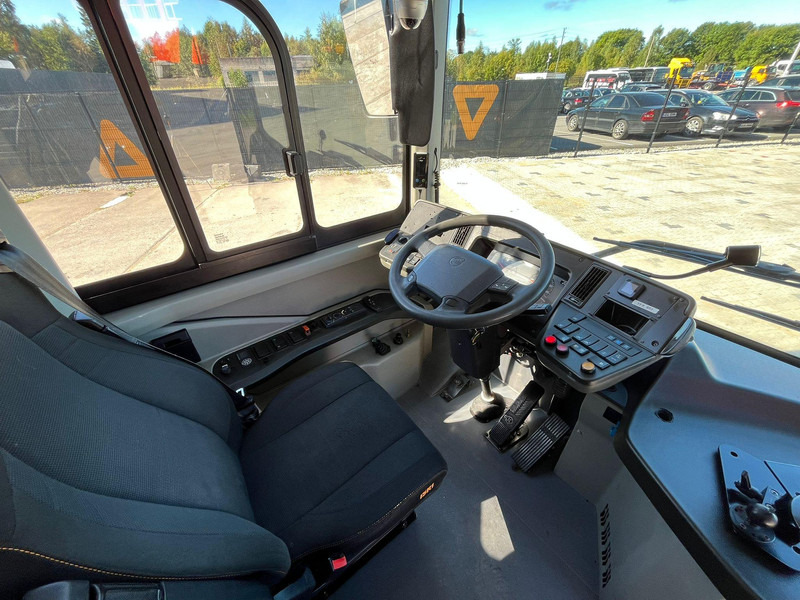 Autobús urbano Volvo B5LH 7900 HC 4x2 HYBRID / AC / AUXILIARY HEATING: foto 10