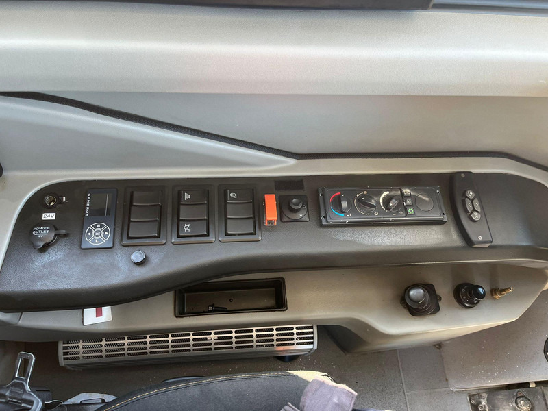 Autobús urbano Volvo B5LH 7900 HC 4x2 HYBRID / AC / AUXILIARY HEATING: foto 15