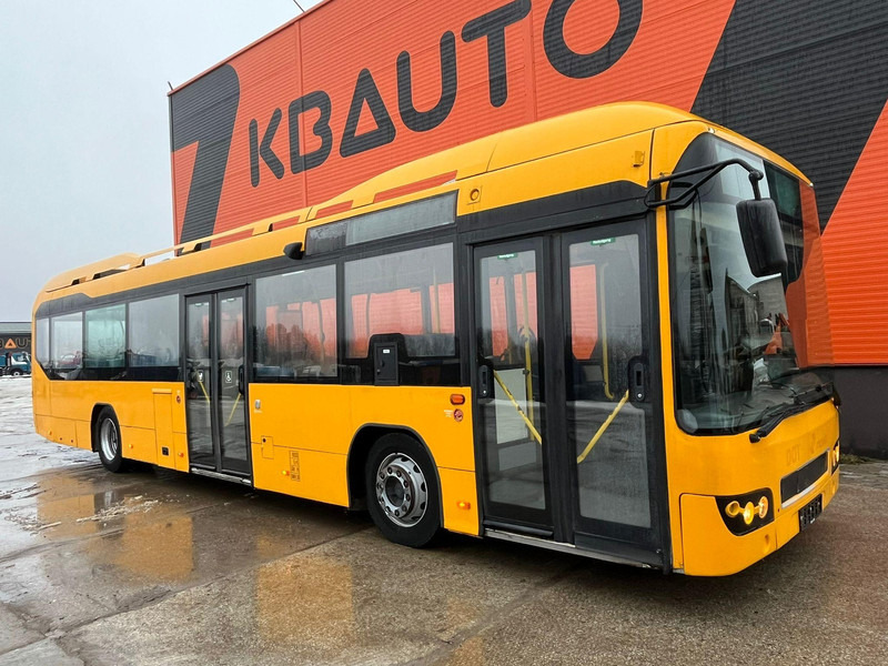 Volvo BRLH 7700 HYBRID 4x2 2 UNITS AVAILABLE / EURO EEV / AC / AUXILIARY HEATING - Autobús urbano: foto 1 Volvo BRLH 7700 HYBRID 4x2 2 UNITS AVAILABLE / EURO EEV / AC / AUXILIARY HEATING - Autobús urbano: foto 1