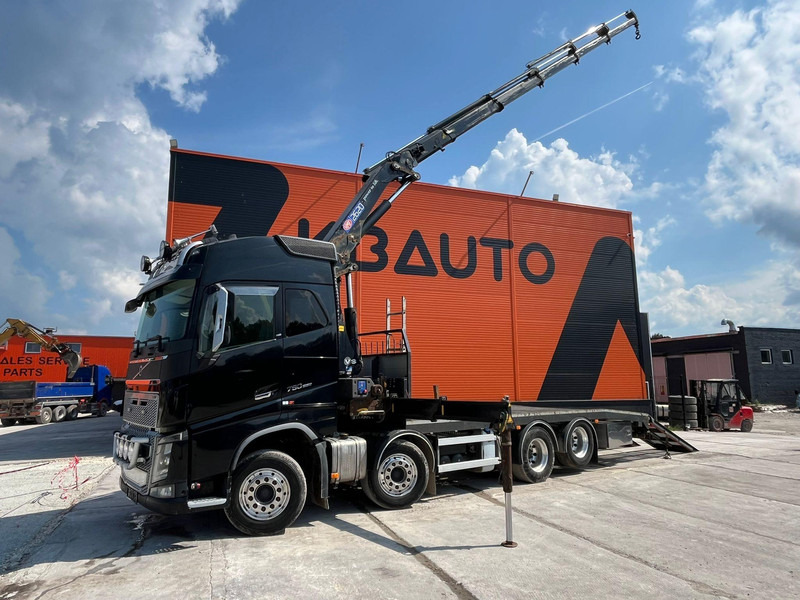 Volvo FH 16 750 8x4 HMF2620K-5 / WINCH / PLATFORM L=7100 mm - Camión portavehículos: foto 1 Volvo FH 16 750 8x4 HMF2620K-5 / WINCH / PLATFORM L=7100 mm - Camión portavehículos: foto 1