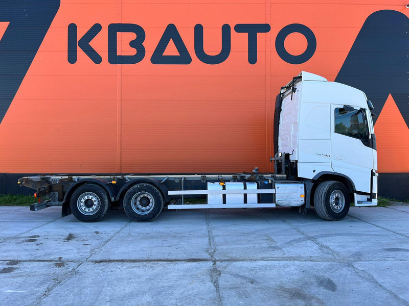 Volvo FH 540 6x2 RETARDER - Camión portacontenedore/ Intercambiable: foto 4 Volvo FH 540 6x2 RETARDER - Camión portacontenedore/ Intercambiable: foto 4