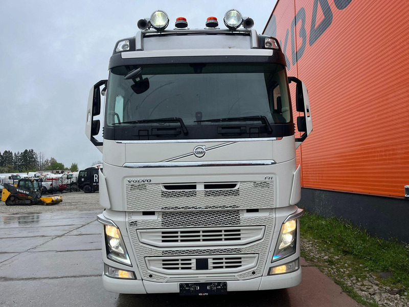 Volvo FH 540 6x4 HIAB 21 ton / L=5600 mm / RETARDER / TANDEM AXLE LIFT - Camión multibasculante: foto 3 Volvo FH 540 6x4 HIAB 21 ton / L=5600 mm / RETARDER / TANDEM AXLE LIFT - Camión multibasculante: foto 3