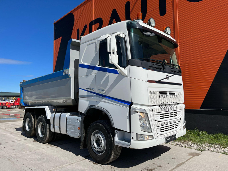 Volvo FH 540 6x4 RETARDER / TANDEM AXLE LIFT / BIG AXLES / BOX L=4488 mm - Camión volquete: foto 4 Volvo FH 540 6x4 RETARDER / TANDEM AXLE LIFT / BIG AXLES / BOX L=4488 mm - Camión volquete: foto 4